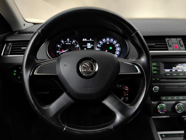 Skoda Octavia III (A7) с пробегом 2014 года, цена 1 050 000 рублей, 153124 км, лифтбек, Автокод Объявления