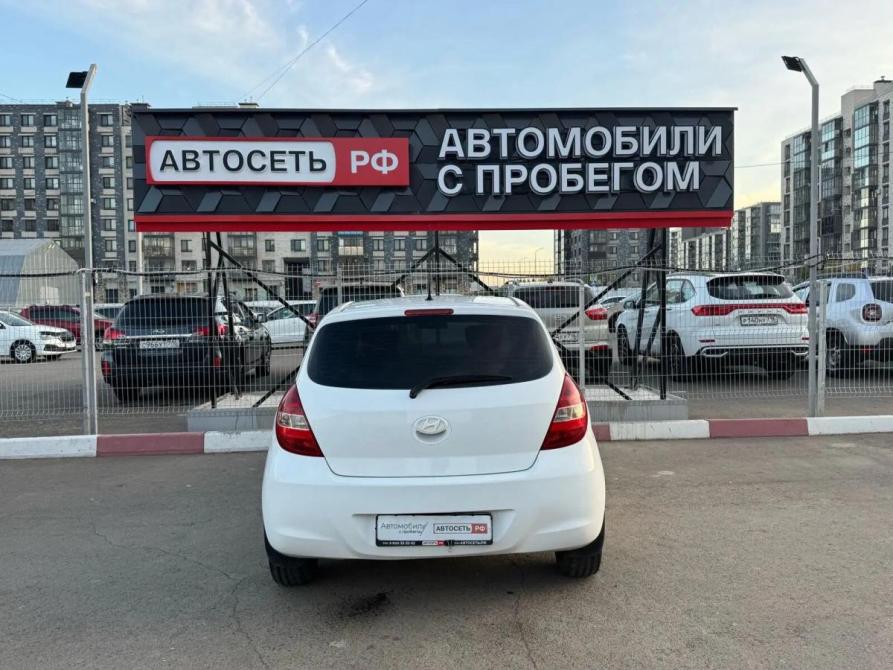 Hyundai i20 I Альметьевск  - изображение 15