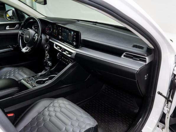 Kia K5 III с пробегом 2020 года, цена 2 279 000 рублей, 110792 км, седан, Автокод Объявления
