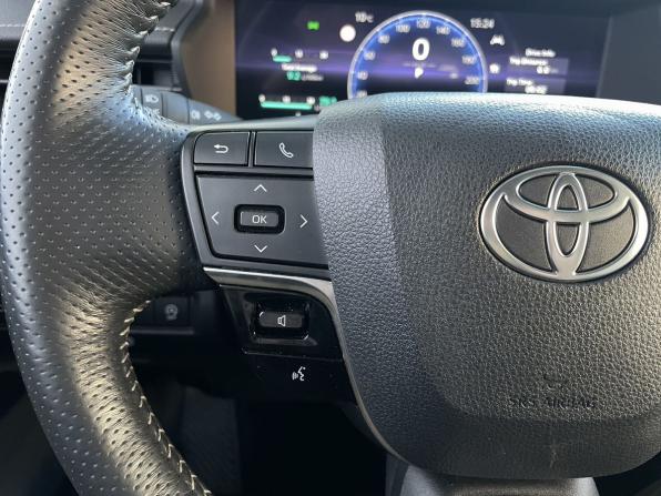 Toyota Camry IX (XV80) China Market с пробегом 2024 года, цена 3 750 000 рублей, 25194 км, седан, Автокод Объявления