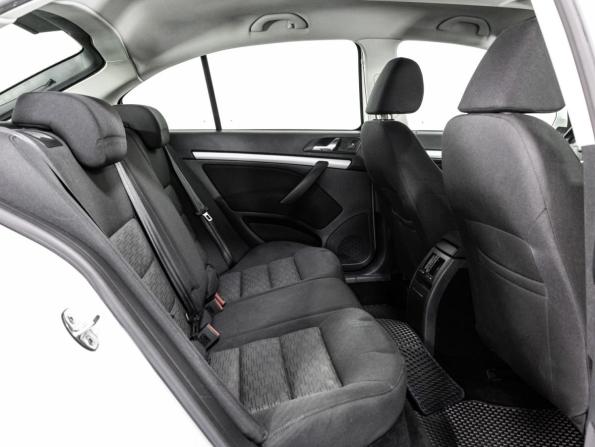 Skoda Octavia II (A5) Рестайлинг с пробегом 2012 года, цена 649 000 рублей, 134929 км, лифтбек, Автокод Объявления