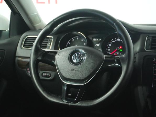 Volkswagen Jetta VI Рестайлинг с пробегом 2015 года, цена 911 000 рублей, 240069 км, седан, Автокод Объявления