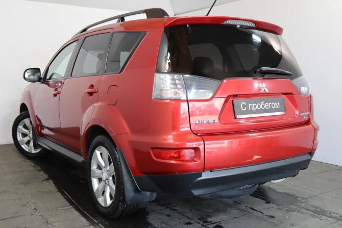 Mitsubishi Outlander II Рестайлинг с пробегом 2012 года, цена 1 099 000 рублей, 180000 км, внедорожник, Автокод Объявления