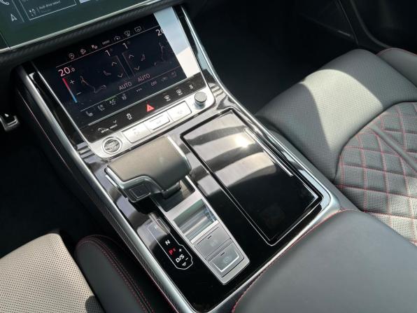 Audi Q8 I (4M) Рестайлинг с пробегом 2025 года, цена 16 470 000 рублей, 10 км, внедорожник, Автокод Объявления