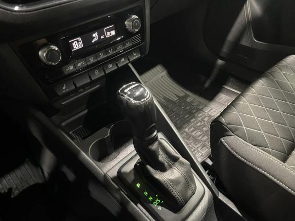 Skoda Rapid II с пробегом 2021 года, цена 1 549 000 рублей, 99500 км, лифтбек, Автокод Объявления