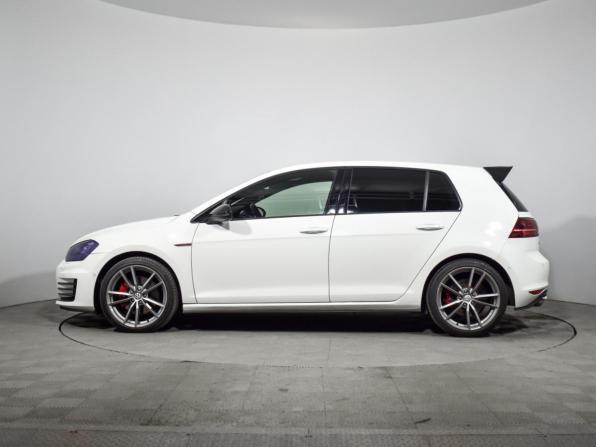 Volkswagen Golf GTI VII с пробегом 2015 года, цена 2 150 000 рублей, 210616 км, хэтчбек, Автокод Объявления