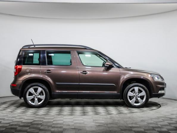 Skoda Yeti I Рестайлинг с пробегом 2015 года, цена 1 169 000 рублей, 208951 км, внедорожник, Автокод Объявления