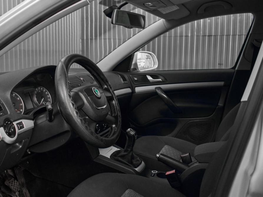 Skoda Octavia II (A5) Рестайлинг Екатеринбург  - изображение 10
