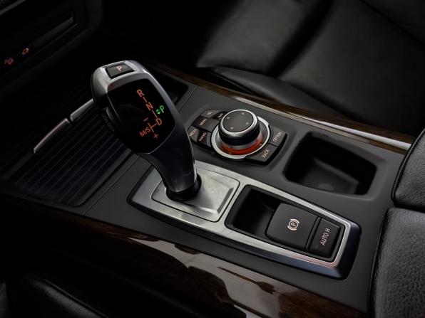 BMW X5 II (E70) Рестайлинг с пробегом 2013 года, цена 2 750 000 рублей, 148749 км, внедорожник, Автокод Объявления