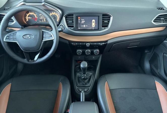 Lada (ВАЗ) Vesta I Рестайлинг (NG) с пробегом 2023 года, цена 1 245 000 рублей, 60136 км, седан, Автокод Объявления