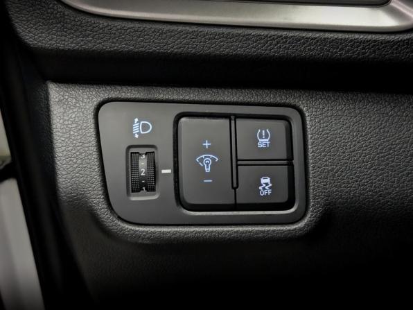 Hyundai Solaris II Рестайлинг с пробегом 2022 года, цена 1 595 000 рублей, 90141 км, седан, Автокод Объявления