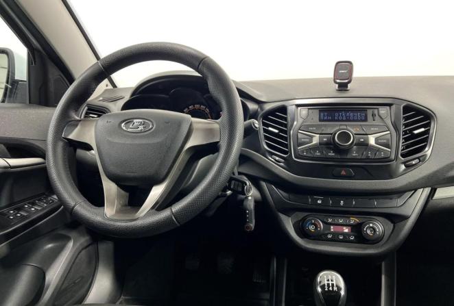 Lada (ВАЗ) Vesta I с пробегом 2017 года, цена 760 000 рублей, 161850 км, седан, Автокод Объявления