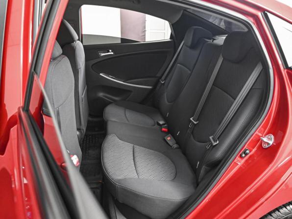 Hyundai Solaris I с пробегом 2011 года, цена 1 178 000 рублей, 16776 км, седан, Автокод Объявления
