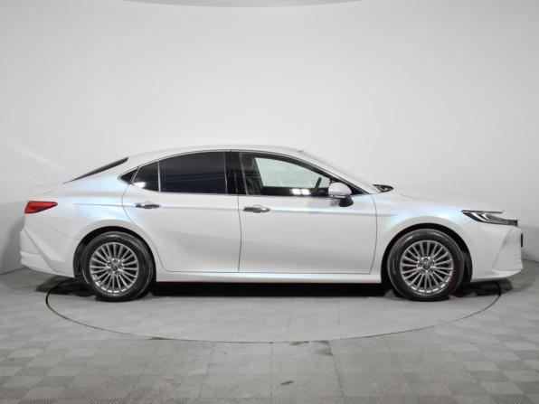 Toyota Camry IX (XV80) China Market с пробегом 2024 года, цена 3 765 900 рублей, 22601 км, седан, Автокод Объявления