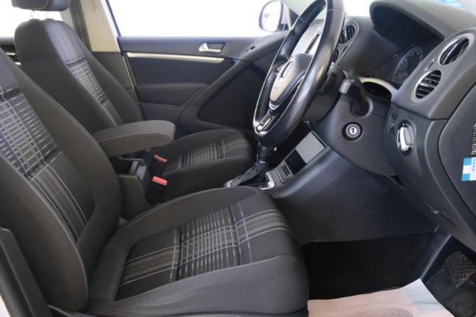 Volkswagen Tiguan I Рестайлинг с пробегом 2015 года, цена 1 629 000 рублей, 80000 км, внедорожник, Автокод Объявления