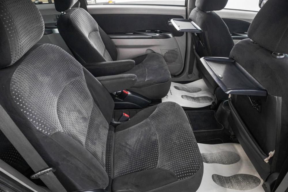 Mitsubishi Grandis I Барнаул  - изображение 20
