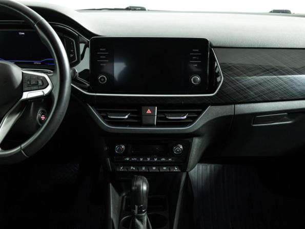 Volkswagen Polo VI с пробегом 2021 года, цена 1 999 500 рублей, 43000 км, лифтбек, Автокод Объявления