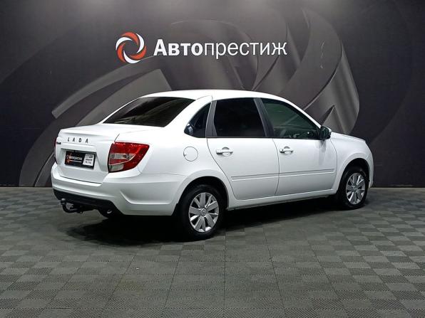 Lada (ВАЗ) Granta I Рестайлинг с пробегом 2023 года, цена 755 000 рублей, 42437 км, седан, Автокод Объявления