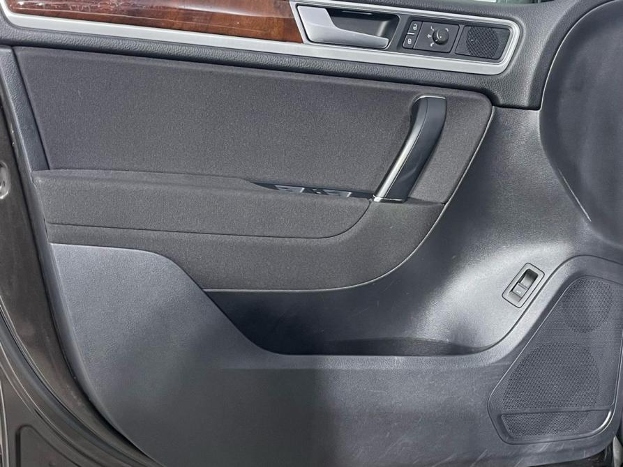 Volkswagen Touareg II Рестайлинг Ижевск  - изображение 18