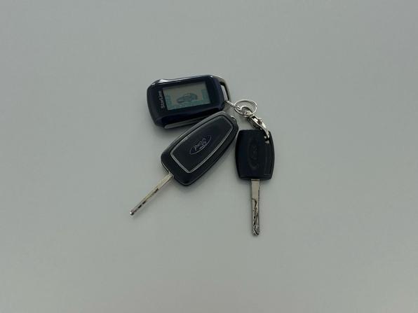Ford Focus III с пробегом 2013 года, цена 850 000 рублей, 114833 км, седан, Автокод Объявления