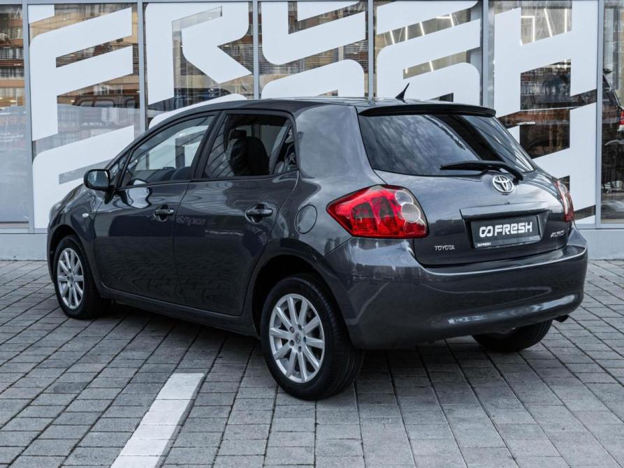 Toyota Auris I Ставрополь  - изображение 2