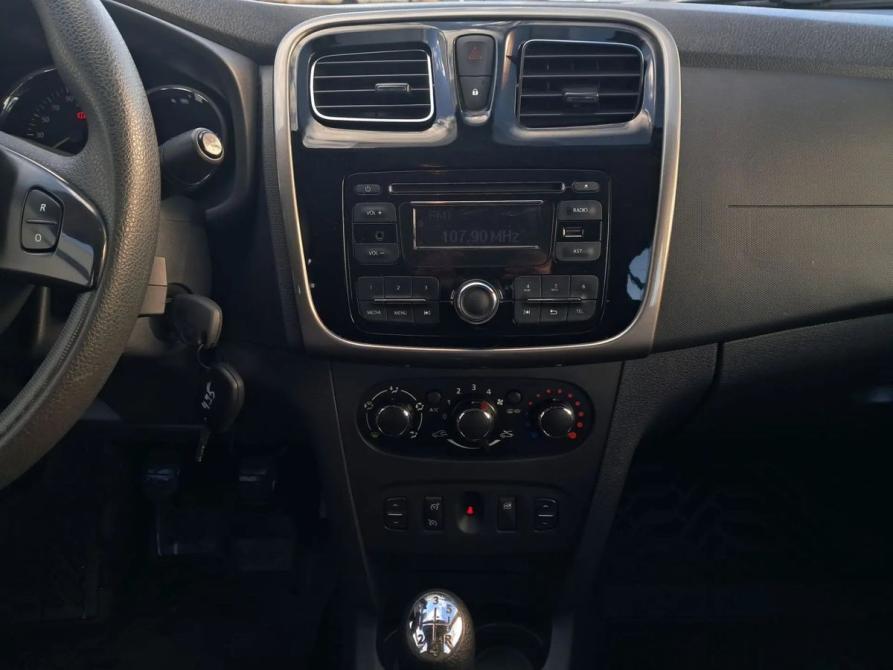 Renault Logan II Санкт-Петербург  - изображение 18