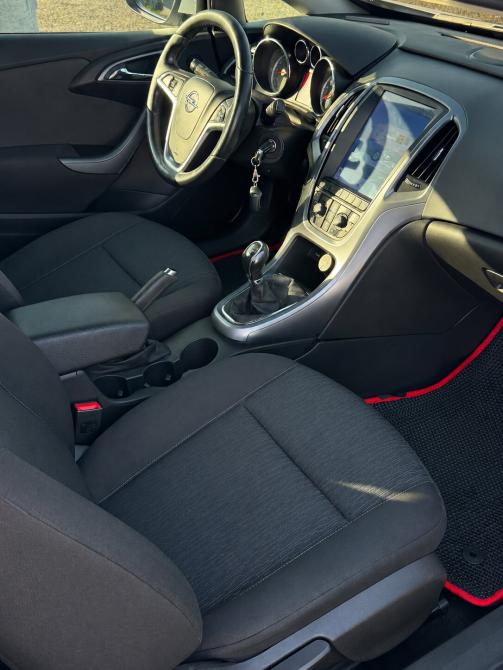 Opel Astra J Рестайлинг Набережные Челны  - изображение 15