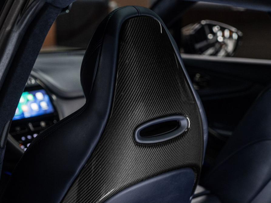 Aston Martin DBX I Москва  - изображение 31