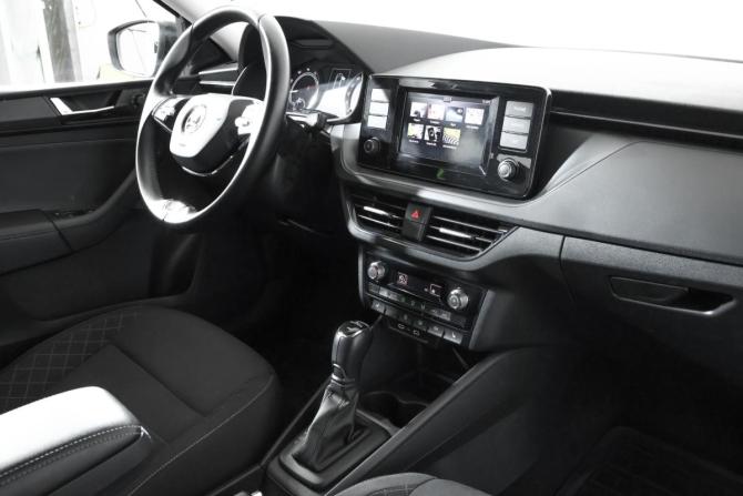 Skoda Rapid II с пробегом 2021 года, цена 1 648 000 рублей, 60777 км, лифтбек, Автокод Объявления