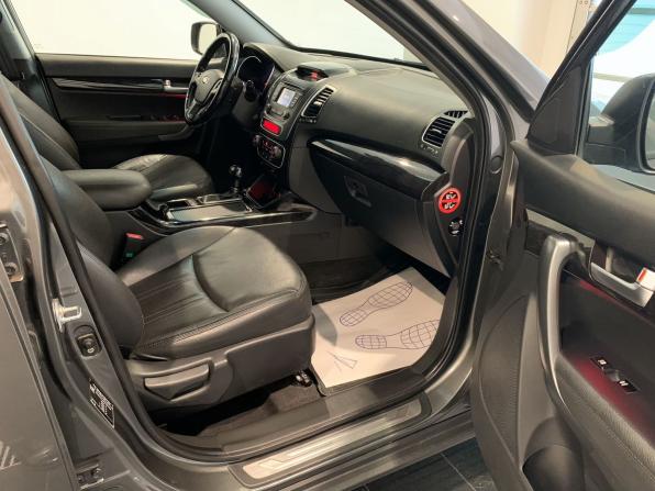 Kia Sorento II Рестайлинг с пробегом 2019 года, цена 1 979 000 рублей, 199231 км, внедорожник, Автокод Объявления