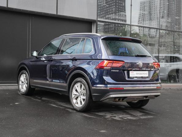 Volkswagen Tiguan II с пробегом 2017 года, цена 2 450 000 рублей, 89381 км, внедорожник, Автокод Объявления