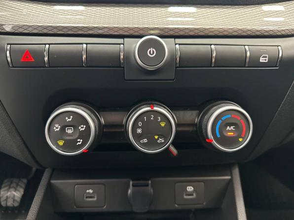 Lada (ВАЗ) Vesta I Рестайлинг (NG) с пробегом 2024 года, цена 1 600 500 рублей, 53500 км, седан, Автокод Объявления