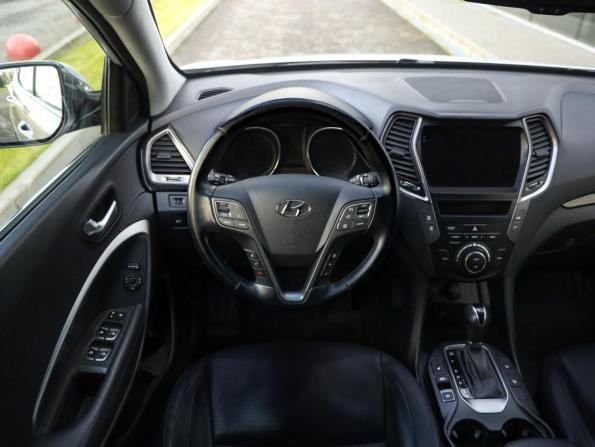 Hyundai Santa Fe III с пробегом 2012 года, цена 1 304 777 рублей, 297020 км, внедорожник, Автокод Объявления
