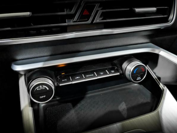 Geely Coolray I с пробегом 2024 года, цена 1 995 000 рублей, 42384 км, внедорожник, Автокод Объявления