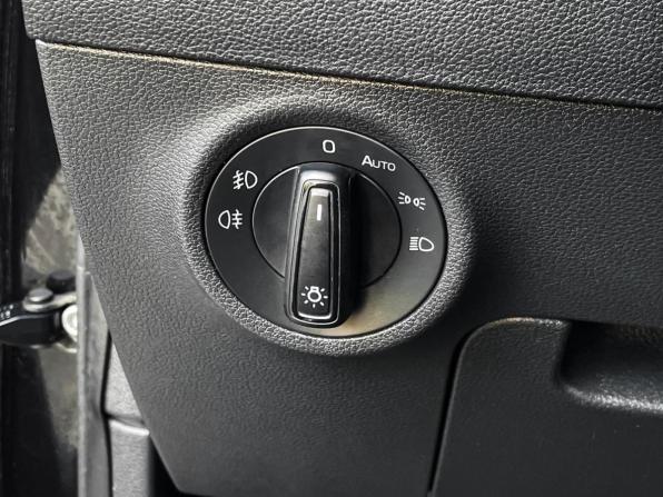 Skoda Karoq I с пробегом 2021 года, цена 2 809 000 рублей, 64865 км, внедорожник, Автокод Объявления