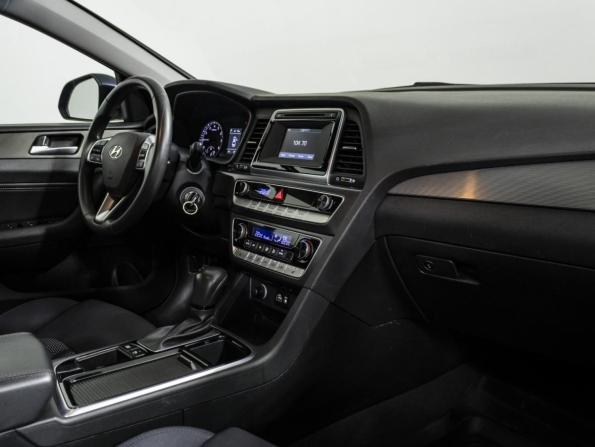Hyundai Sonata VII (LF) Рестайлинг с пробегом 2017 года, цена 1 949 000 рублей, 71680 км, седан, Автокод Объявления