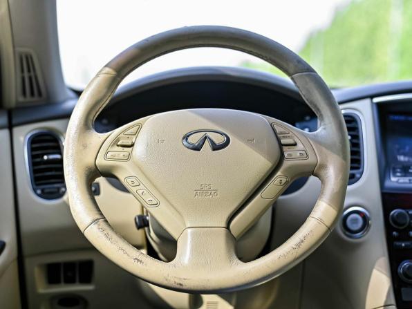 Infiniti QX50 I с пробегом 2014 года, цена 1 600 000 рублей, 180611 км, внедорожник, Автокод Объявления