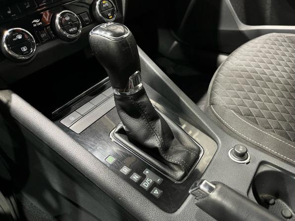 Skoda Octavia III (A7) Рестайлинг с пробегом 2018 года, цена 1 740 000 рублей, 157323 км, лифтбек, Автокод Объявления