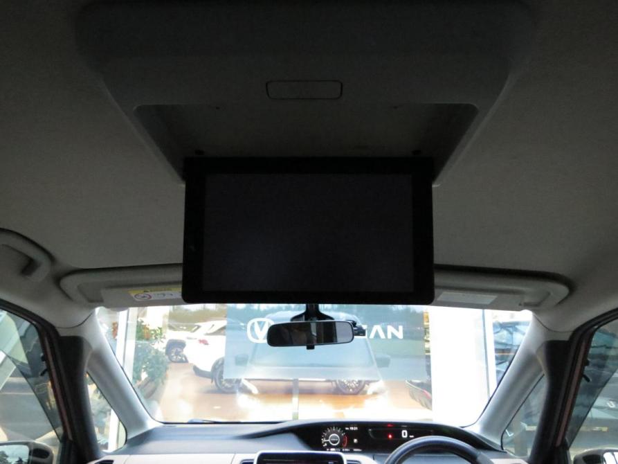 Nissan Serena V (C27) Санкт-Петербург  - изображение 16