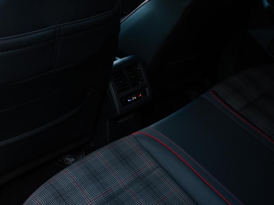 Volkswagen Golf GTI VIII Москва  - изображение 15