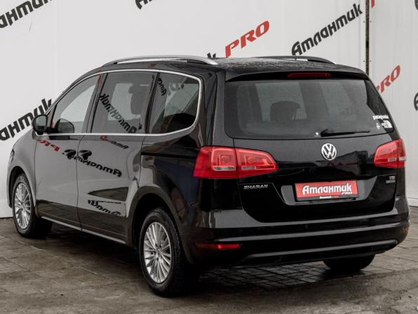 Volkswagen Sharan II с пробегом 2012 года, цена 1 380 000 рублей, 112112 км, минивэн, Автокод Объявления