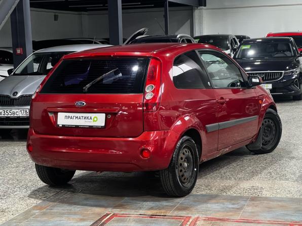 Ford Fiesta Mk5 с пробегом 2006 года, цена 390 000 рублей, 169312 км, хэтчбек, Автокод Объявления