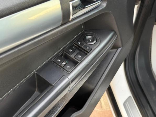 Opel Astra H Рестайлинг с пробегом 2013 года, цена 617 000 рублей, 214174 км, седан, Автокод Объявления