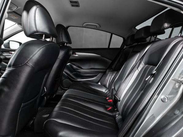 Mazda 6 III (GJ) Рестайлинг 2 с пробегом 2019 года, цена 2 190 000 рублей, 90205 км, седан, Автокод Объявления