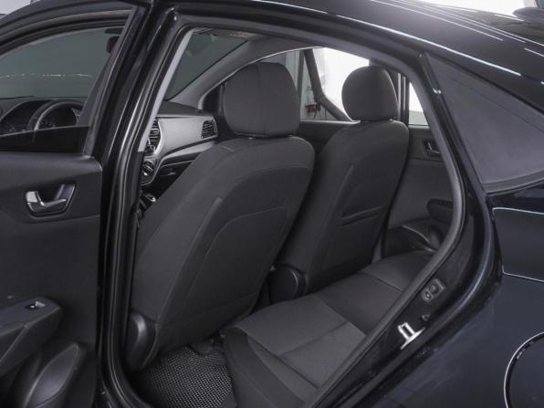 Hyundai Solaris II Рестайлинг с пробегом 2021 года, цена 1 625 000 рублей, 116302 км, седан, Автокод Объявления