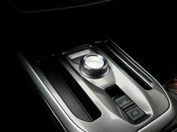 Haval Jolion I Рестайлинг с пробегом 2025 года, цена 2 244 000 рублей, 12278 км, внедорожник, Автокод Объявления
