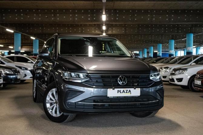 Volkswagen Tiguan II Рестайлинг с пробегом 2021 года, цена 2 589 000 рублей, 172678 км, внедорожник, Автокод Объявления