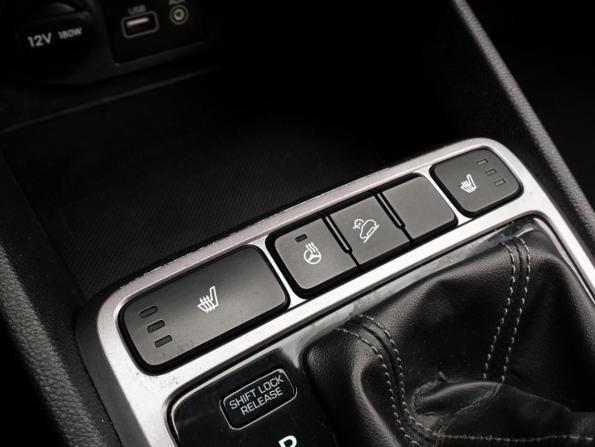 Hyundai Creta I с пробегом 2017 года, цена 1 779 000 рублей, 128809 км, внедорожник, Автокод Объявления