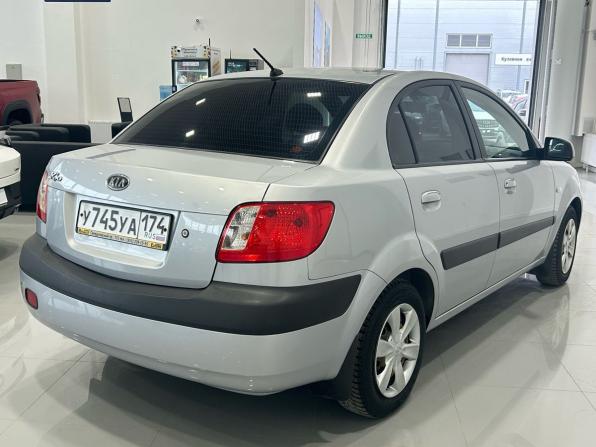 Kia Rio II с пробегом 2009 года, цена 595 000 рублей, 180000 км, седан, Автокод Объявления
