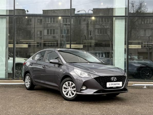 Hyundai Solaris II Рестайлинг с пробегом 2021 года, цена 1 499 000 рублей, 88028 км, седан, Автокод Объявления